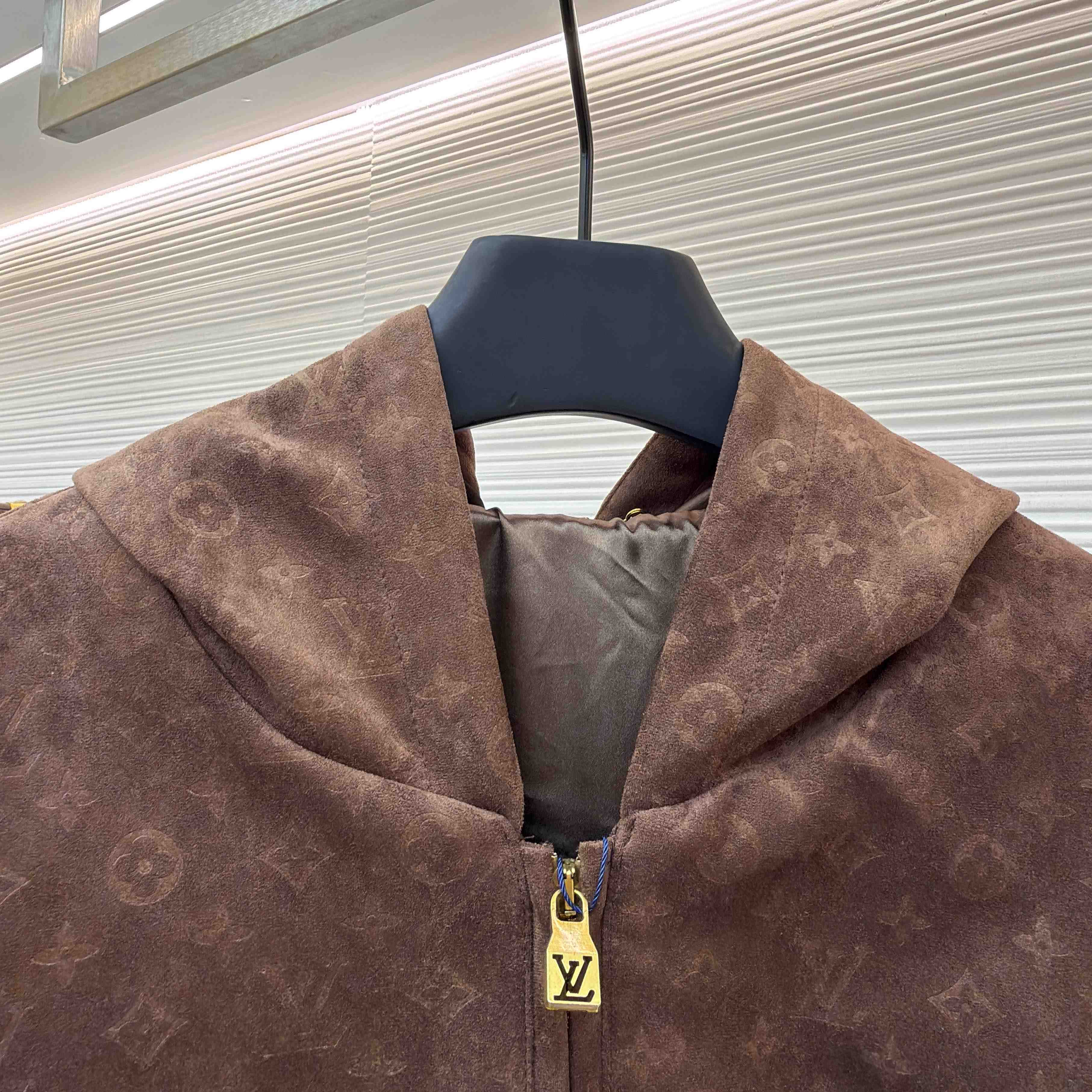 Louis Vuitton Monogram Embossed Suede Hoodie    1AJUNM - DopestKickz