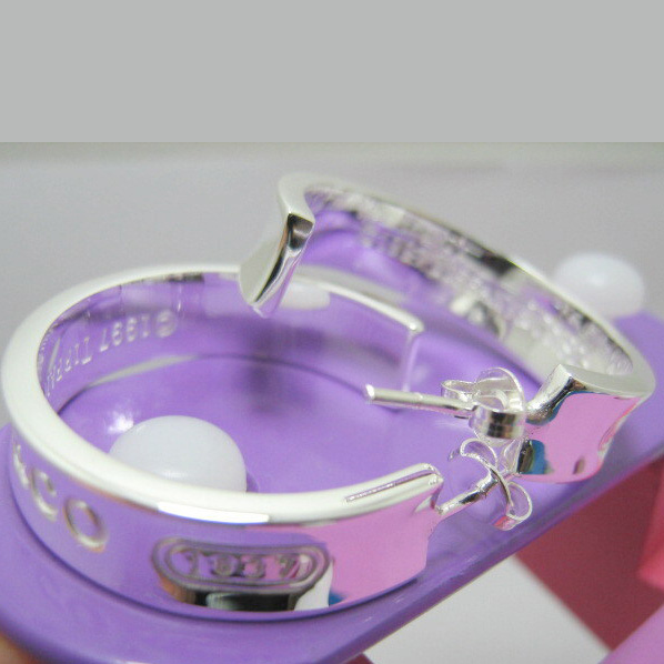 Tiffany & Co.Earrings - DopestKickz