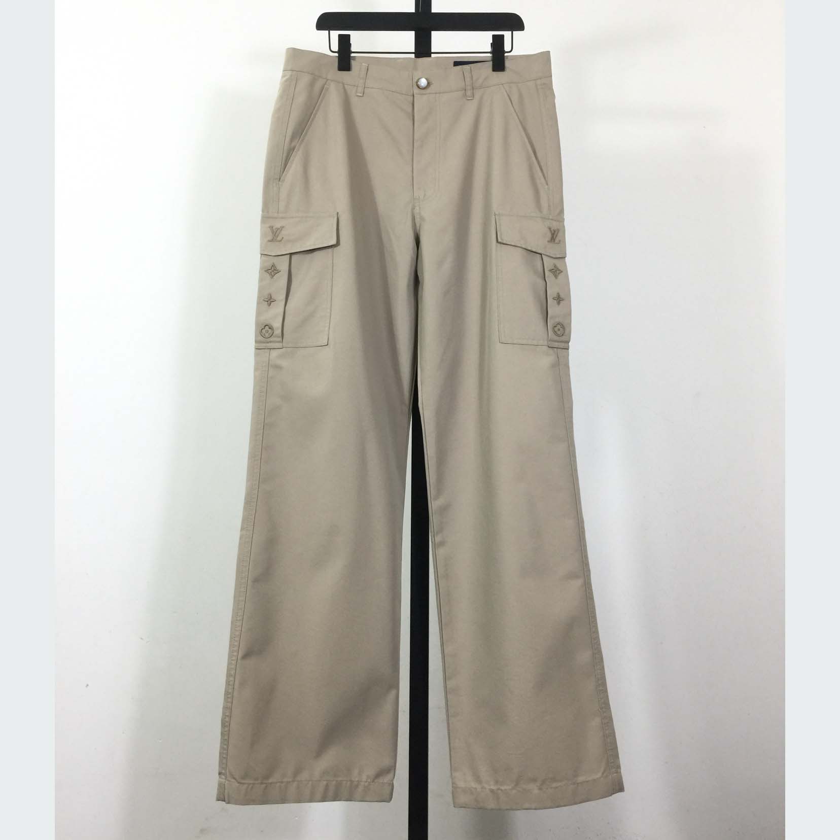 Louis Vuitton Signature Cargo Pants - DopestKickz
