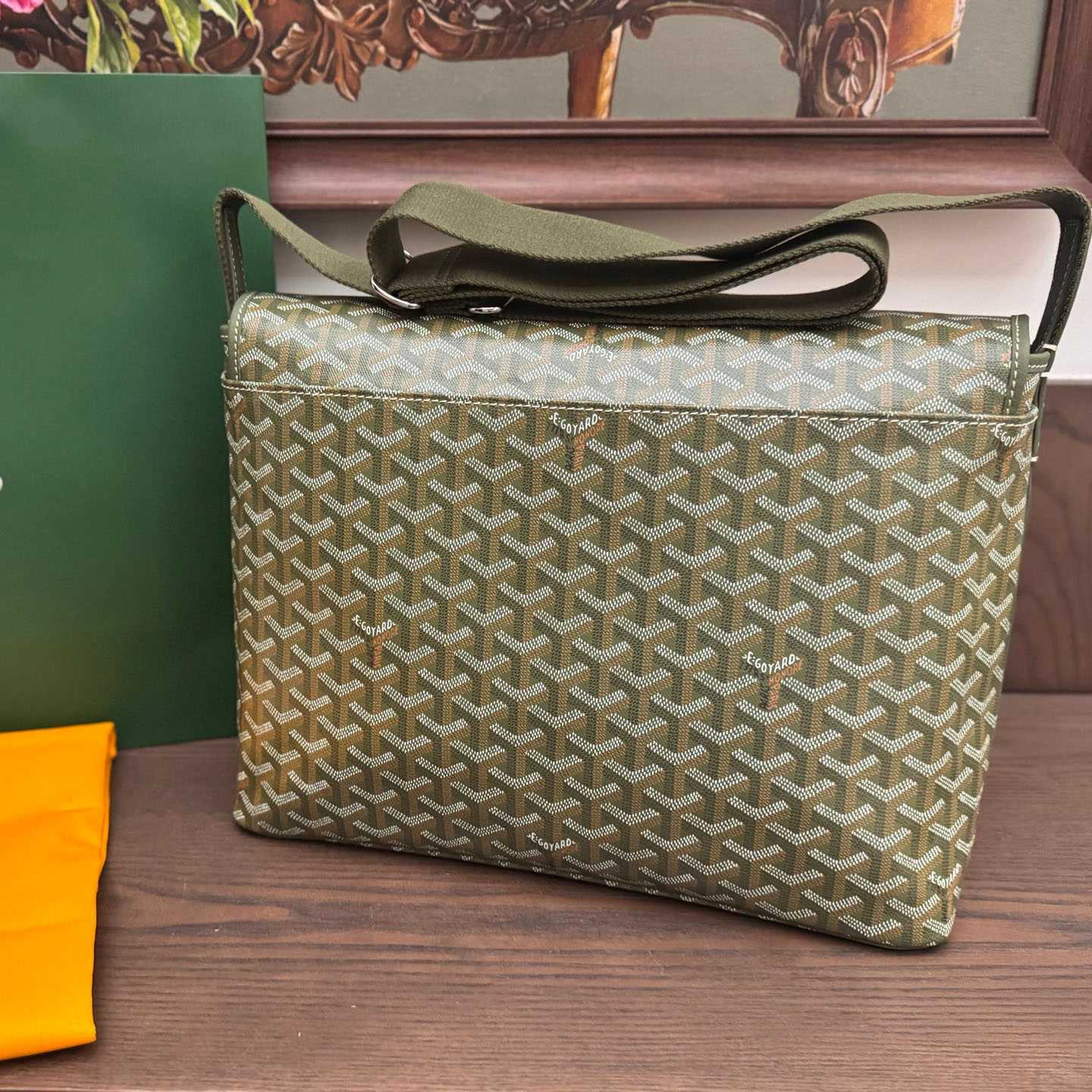 Goyard Coursier Messenger Bag - DopestKickz