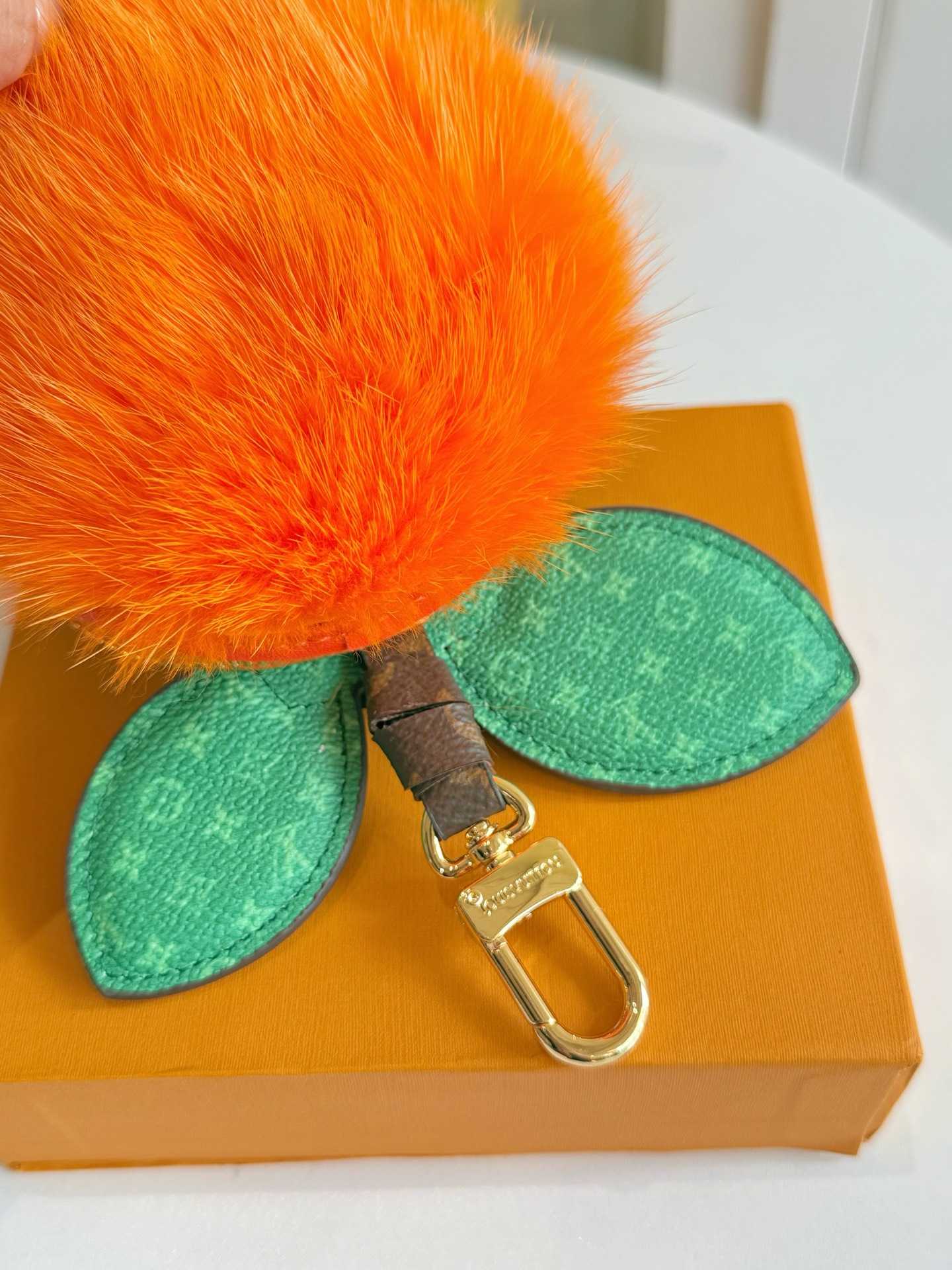 Louis Vuitton LV Clementine Pouch S00  - DopestKickz