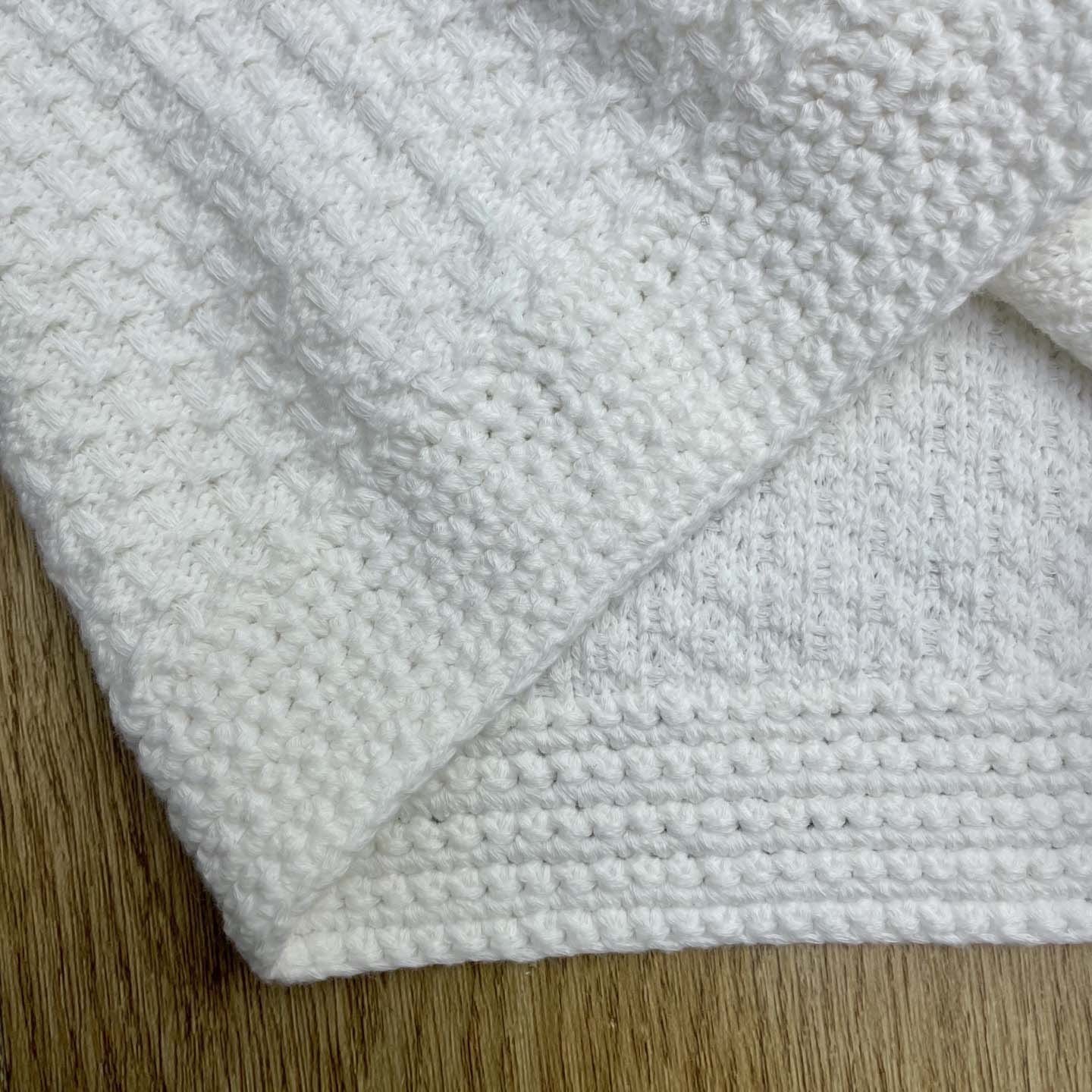 Casablanca Crochet Motif Shorts 'White'   Z6032 - DopestKickz