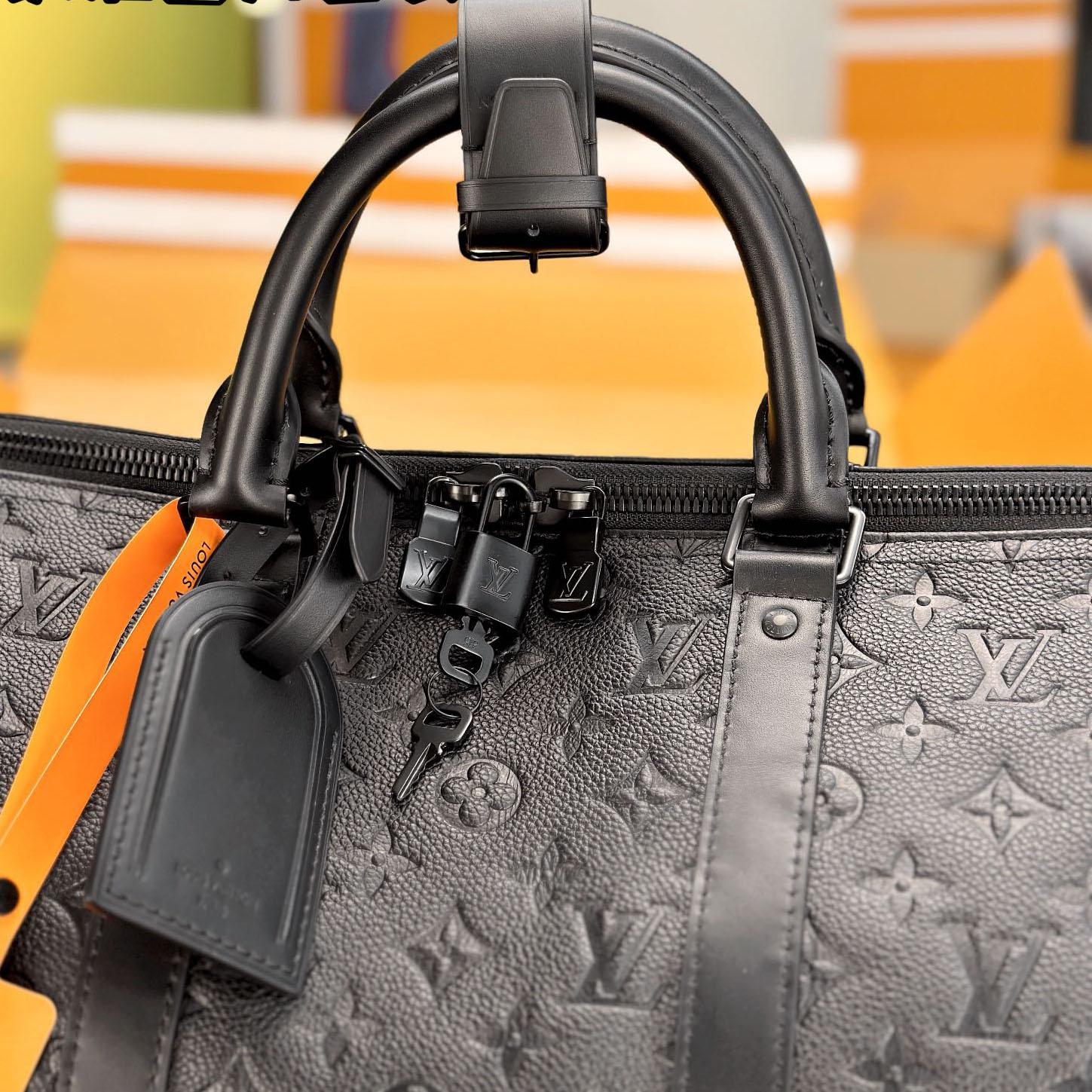 Louis Vuitton Keepall Bandoulière 50 M59025 - DopestKickz