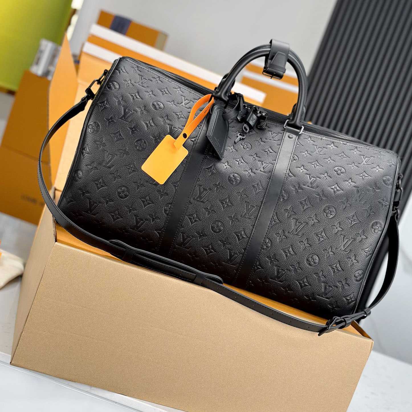 Louis Vuitton Keepall Bandoulière 50 M59025 - DopestKickz