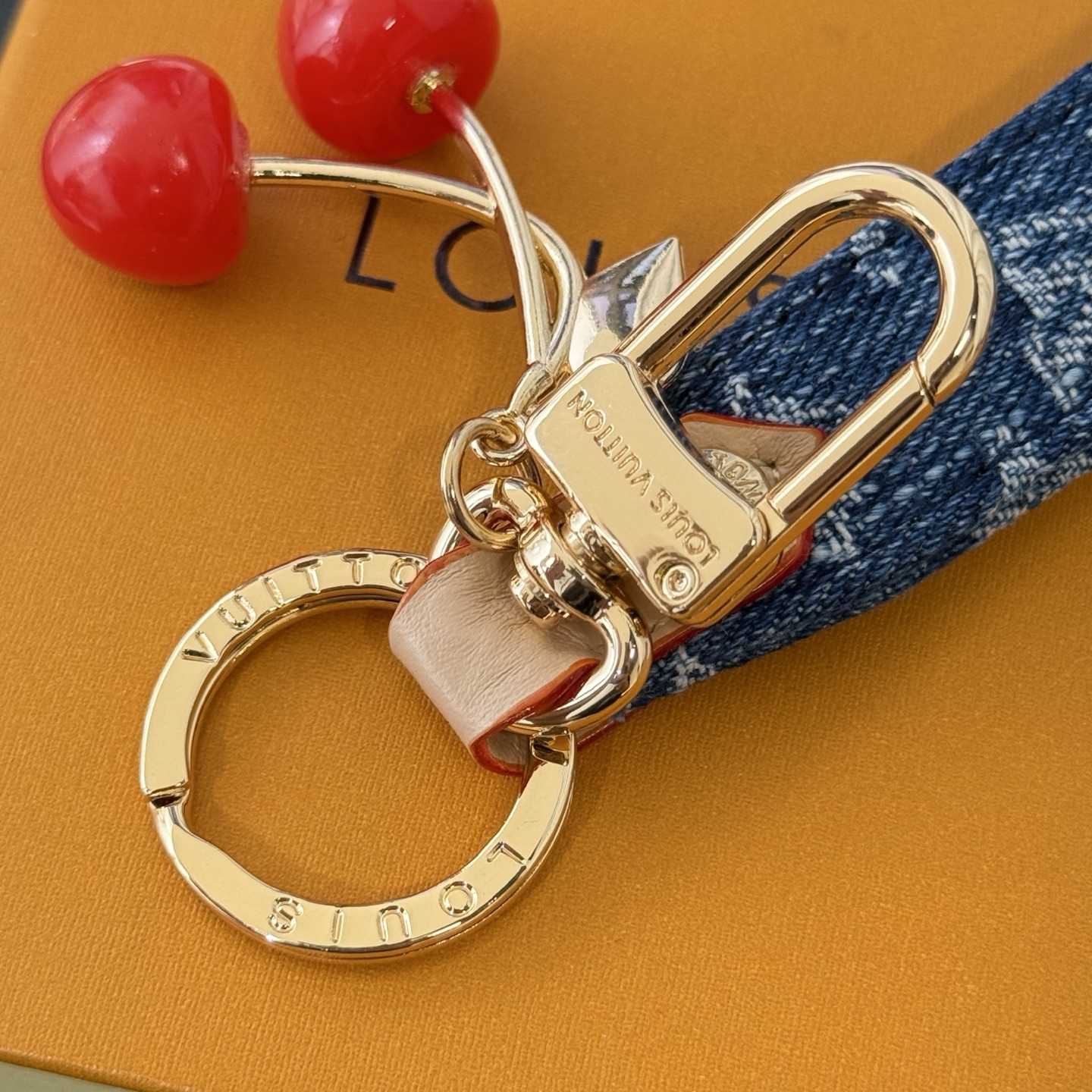 Louis Vuitton LV x TM Denim Cerise Dragonne S00   M02599 - DopestKickz