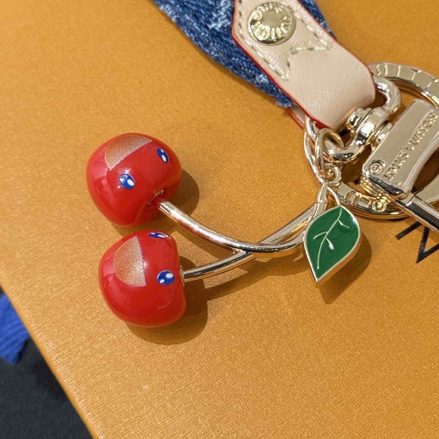 Louis Vuitton LV x TM Denim Cerise Dragonne S00   M02599 - DopestKickz