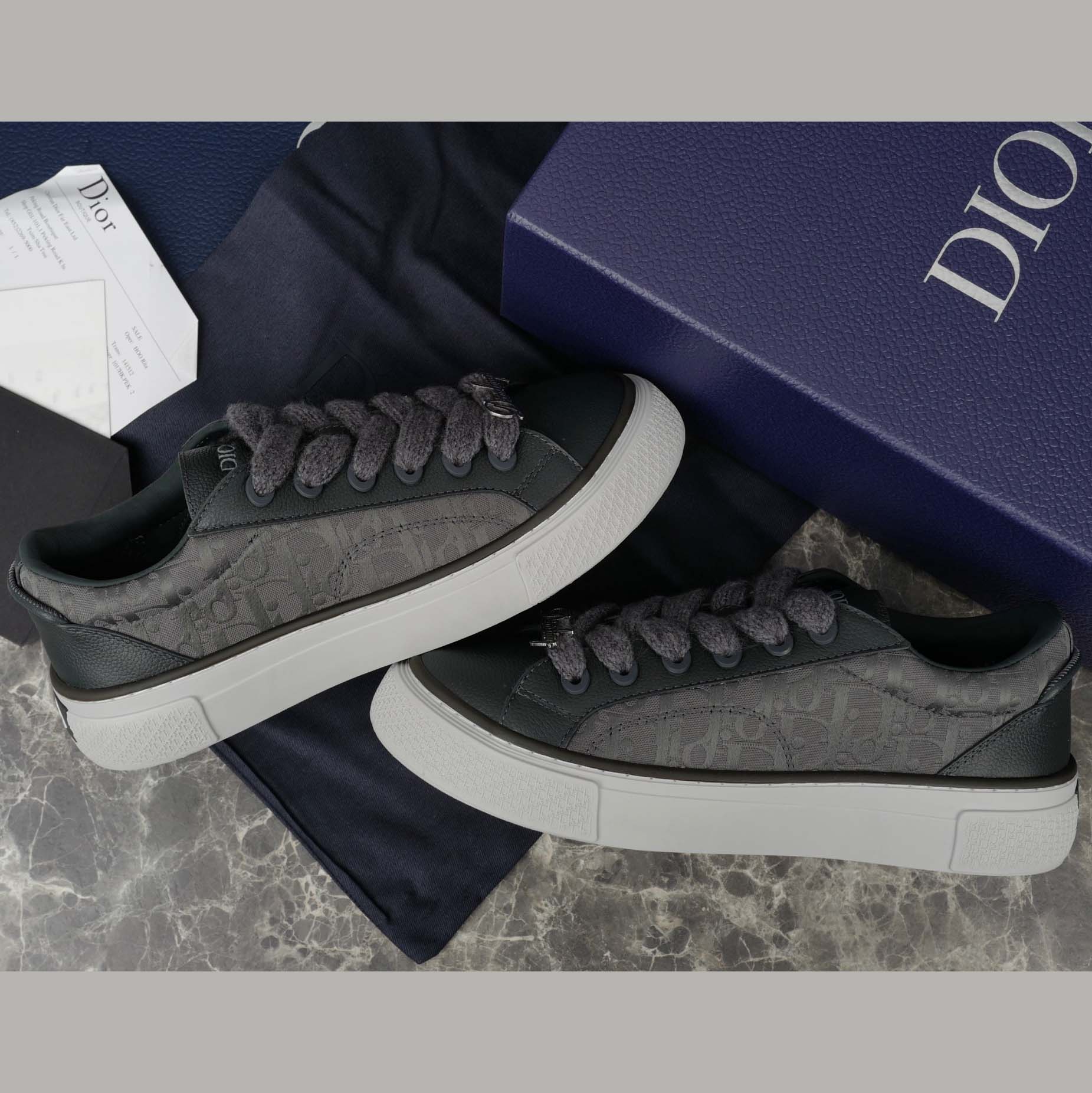 Dior B33 Spin Sneaker - DopestKickz