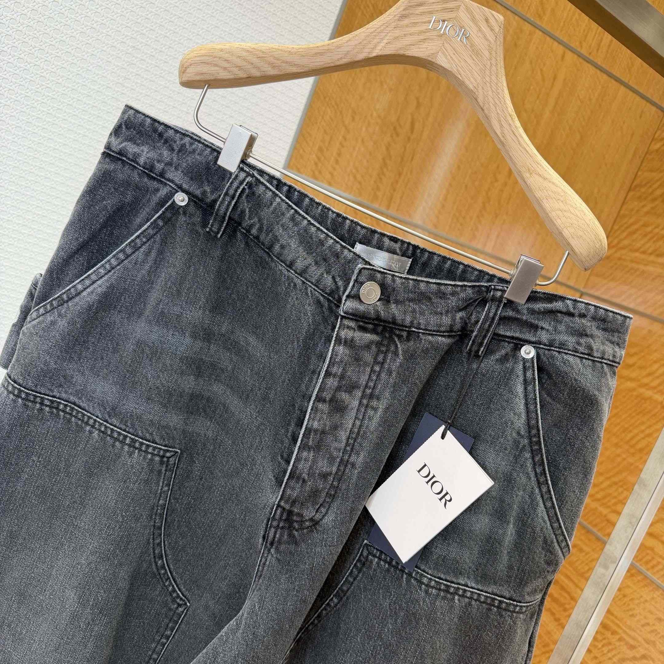 Dior CD Box Carpenter Jeans  - DopestKickz