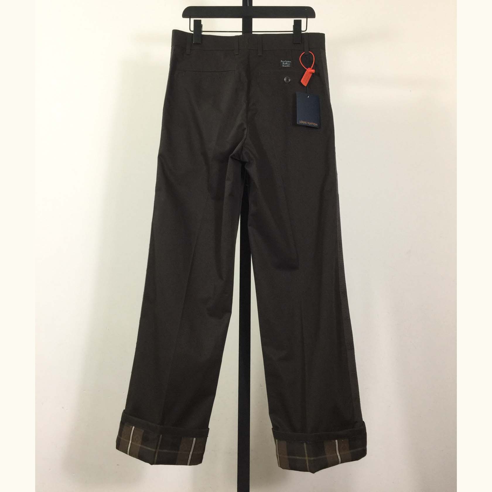 Louis Vuitton Cropped Chino Pants   - DopestKickz