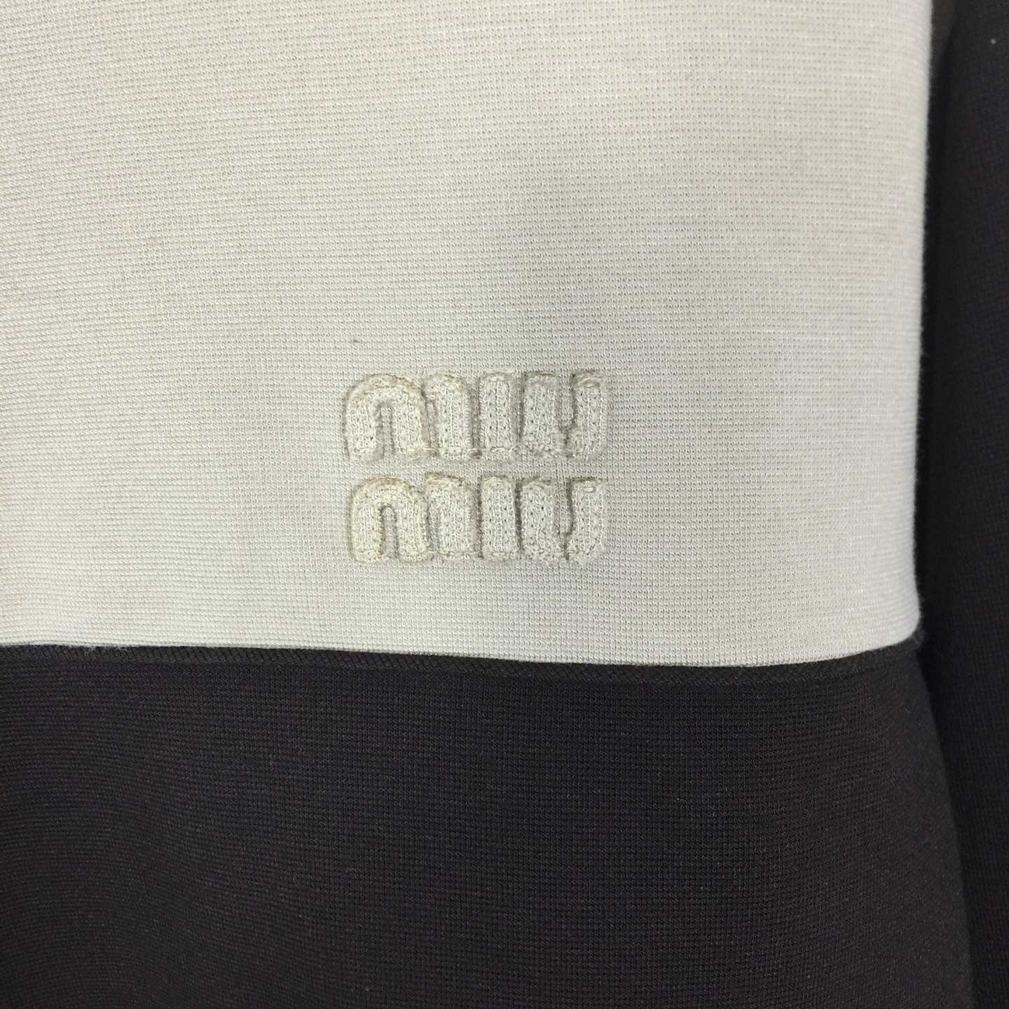 Miu Miu Zipper Sweatshirt - DopestKickz