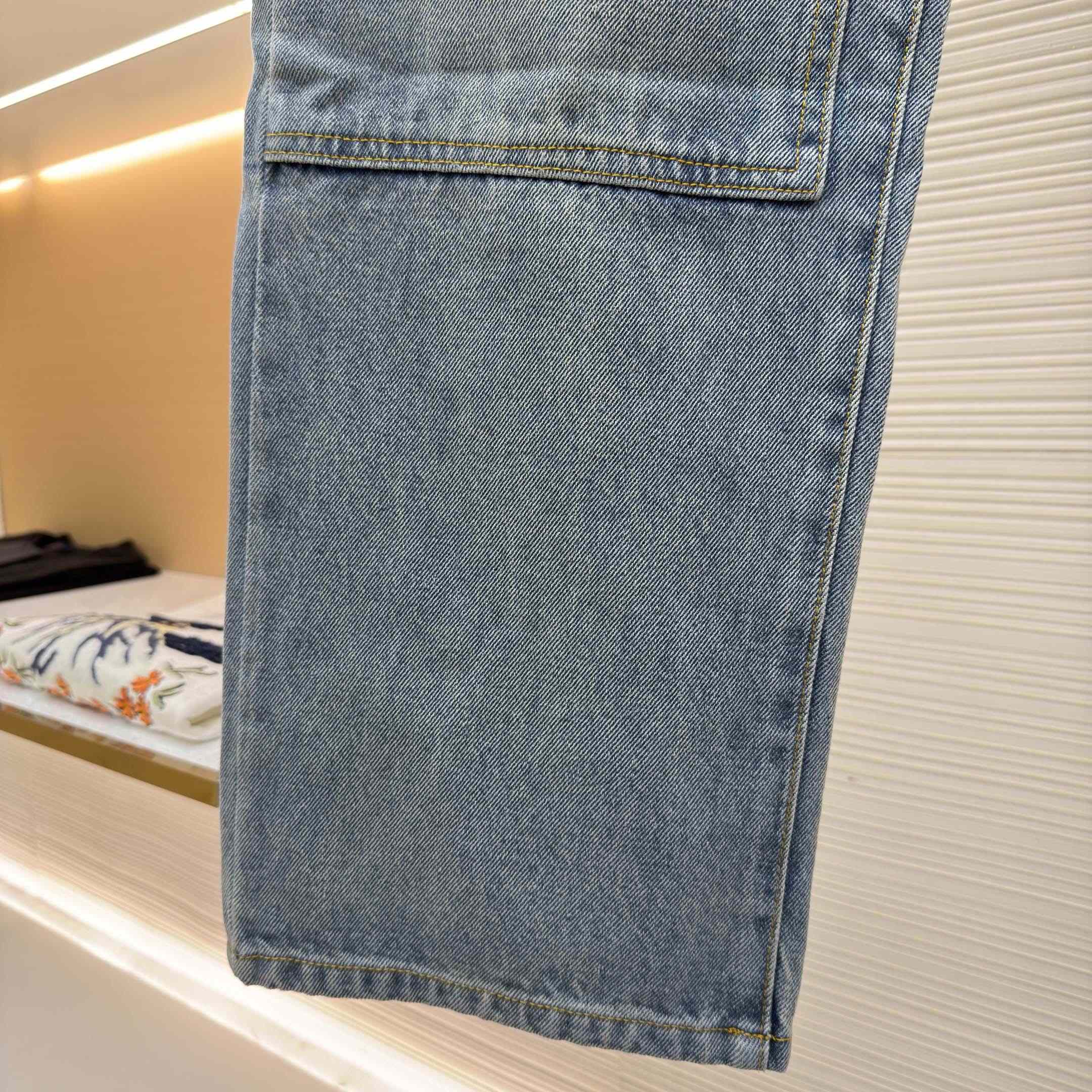 Louis Vuitton Denim Carpenter Pants    1AJBKQ - DopestKickz