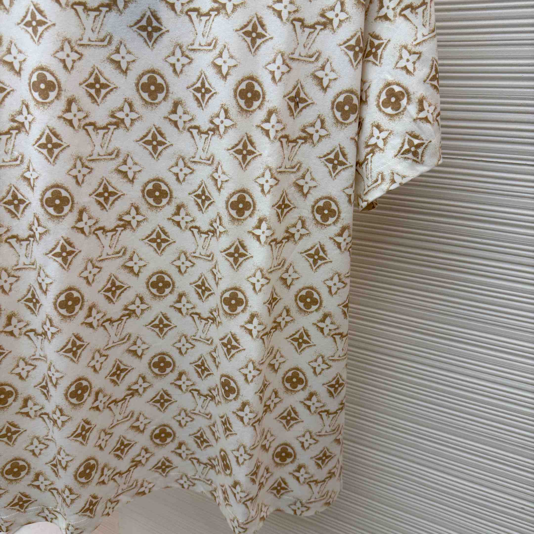 Louis Vuitton Monogram Print Short Sleeve Tee - DopestKickz