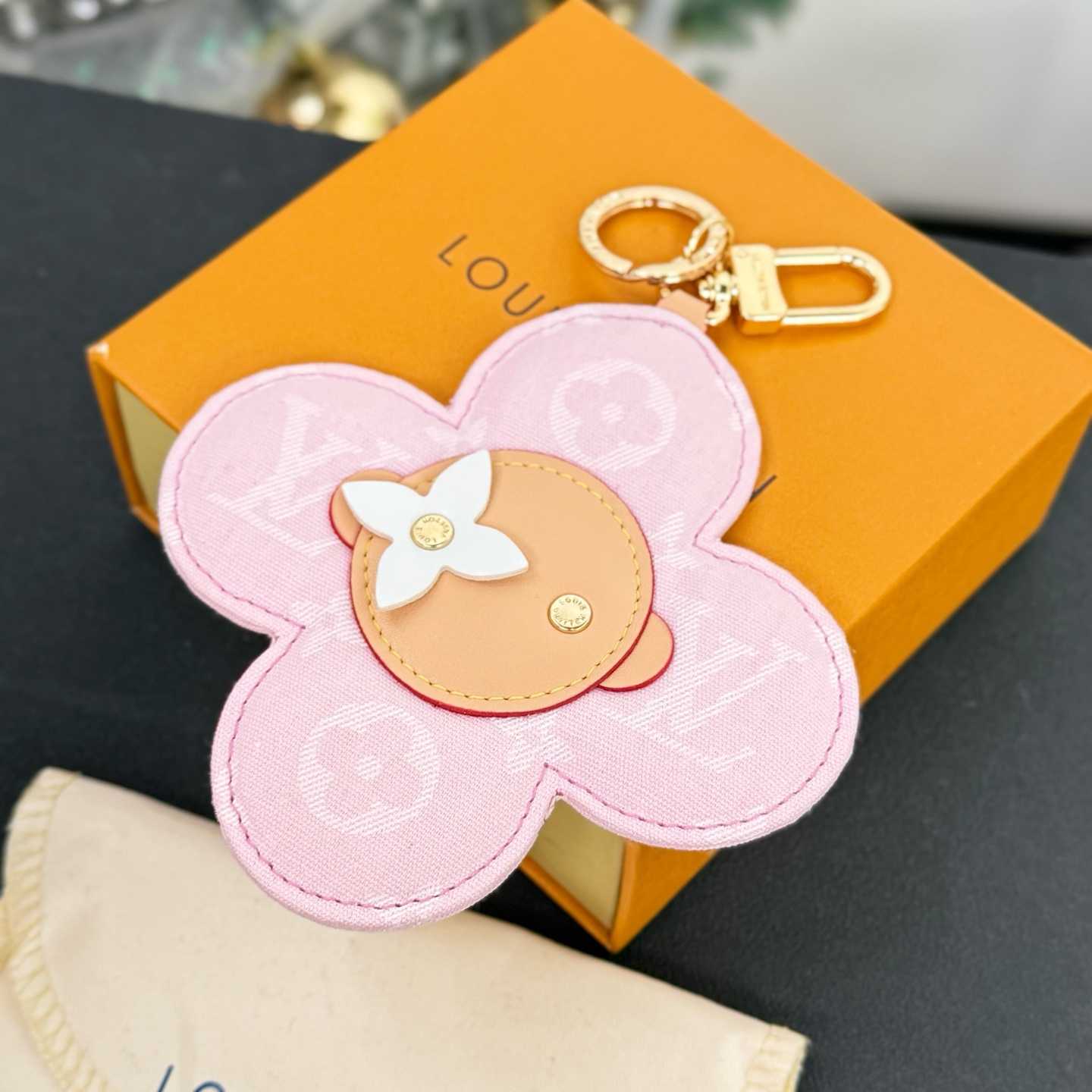 Louis Vuitton LV x TM Vivienne Head Bag Charm   M03823 - DopestKickz