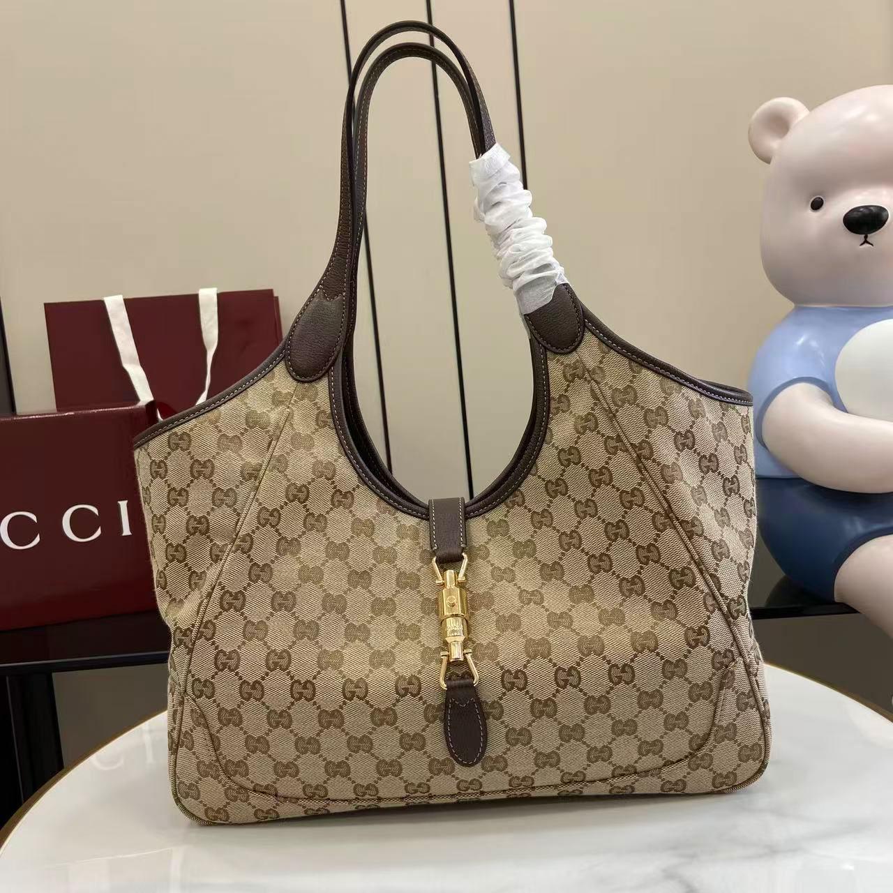 Gucci Mercato Medium Tote Bag 866645 - DopestKickz