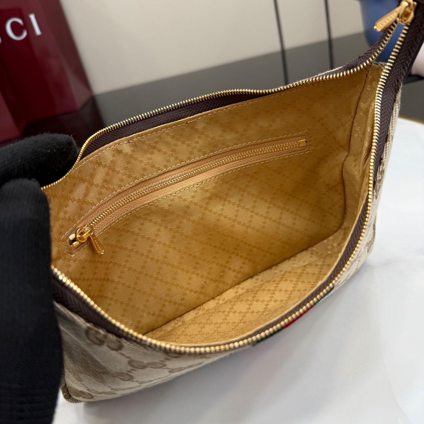 Gucci Lunetta Small Crossbody Bag 863406 - DopestKickz