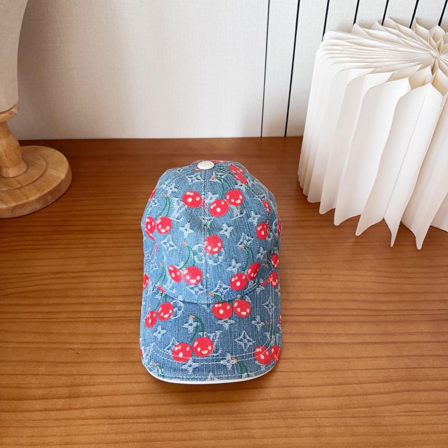 Louis Vuitton Cap - DopestKickz