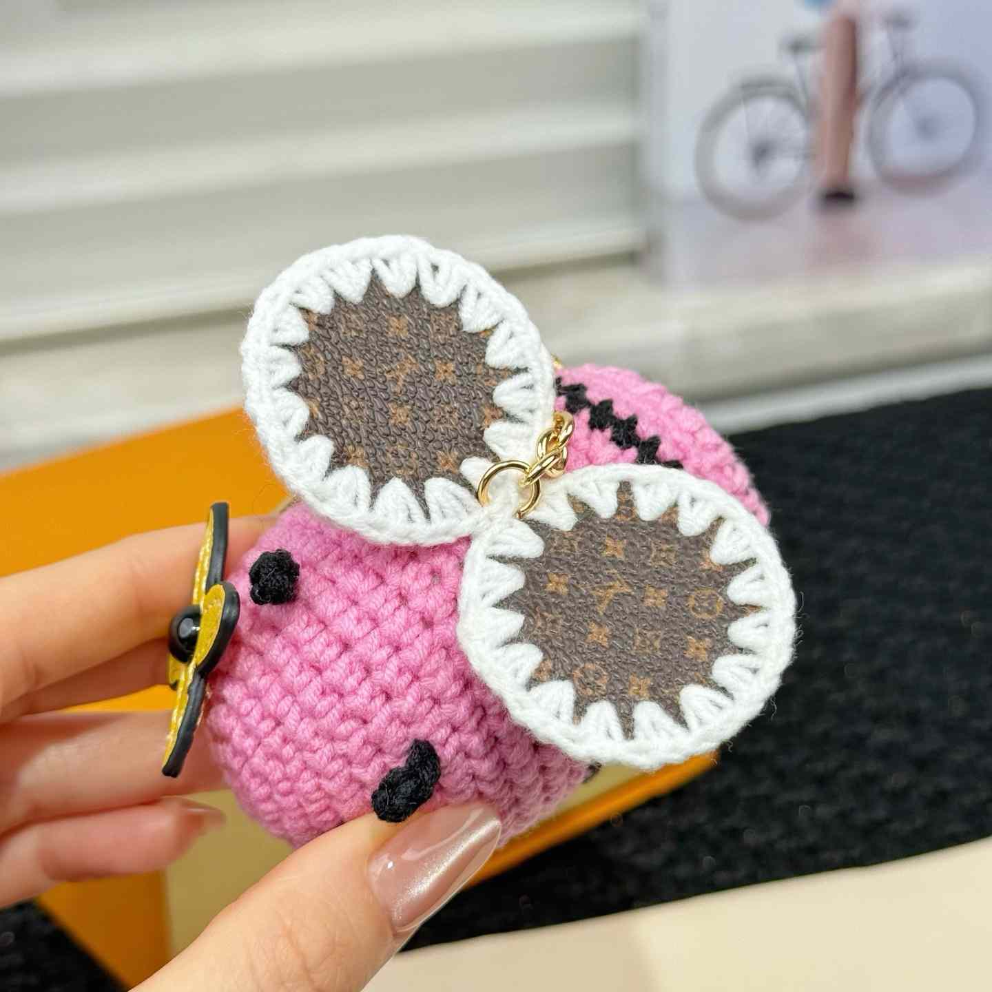 Louis Vuitton Bee LV Crochet Bag Charm   M02585 - DopestKickz