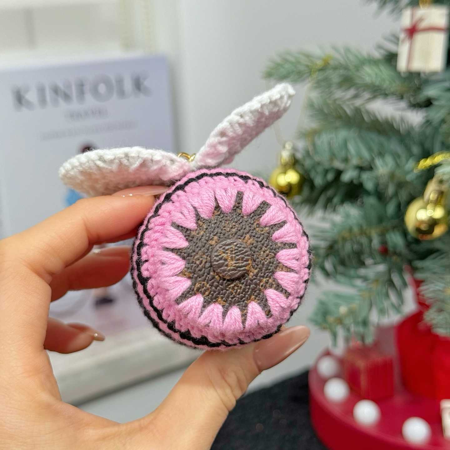 Louis Vuitton Bee LV Crochet Bag Charm   M02585 - DopestKickz