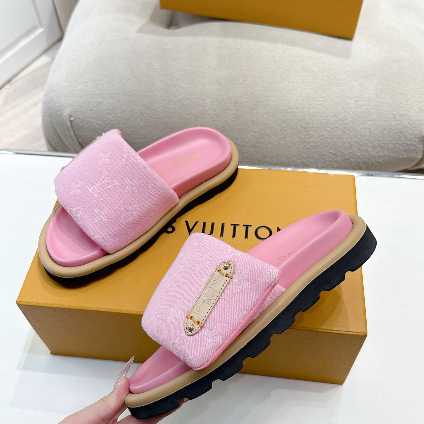 Louis Vuitton Pool Pillow Flat Comfort Mule 1AGUZH - DopestKickz