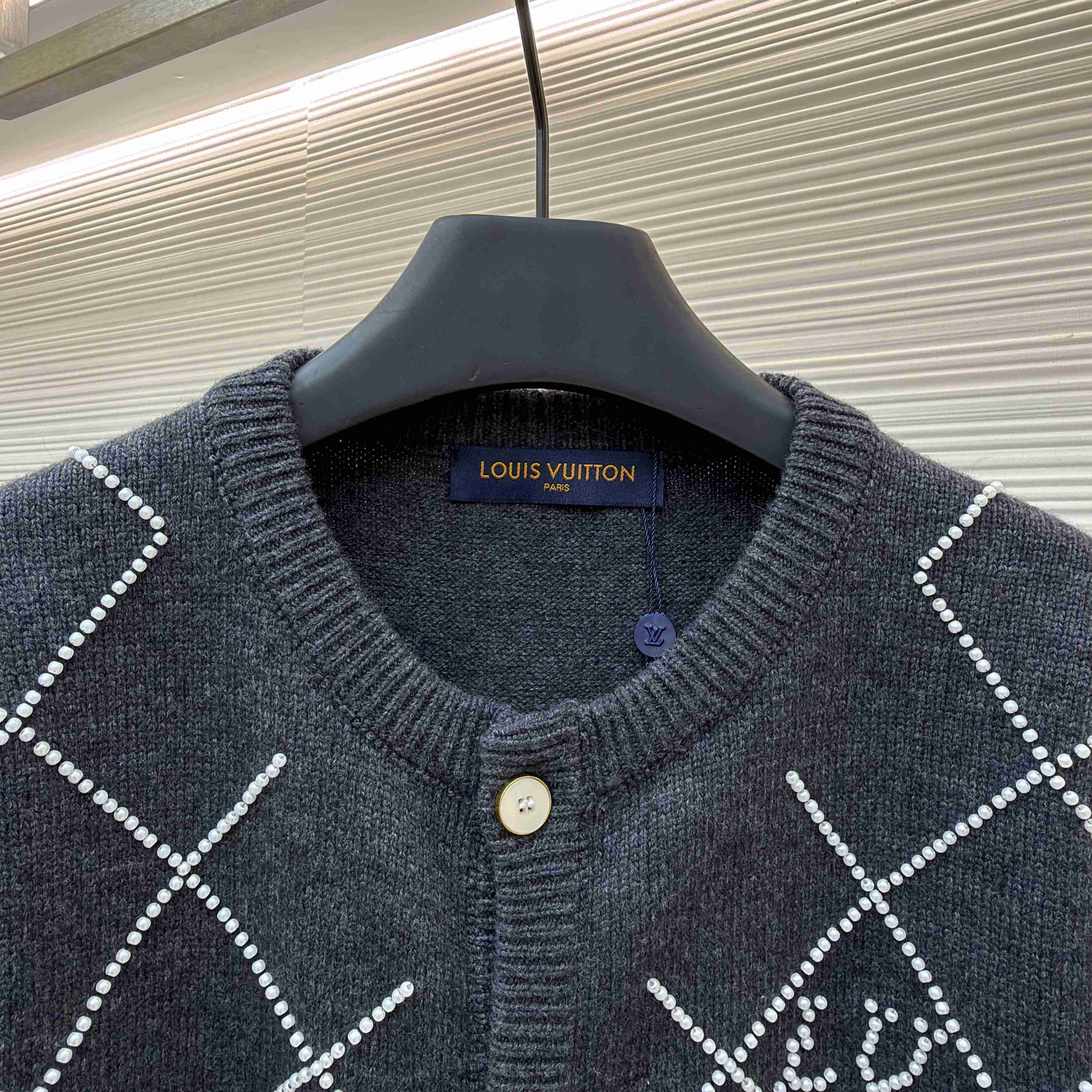 Louis Vuitton Cardigan With Pearly Embroidery   1AJBUT - DopestKickz