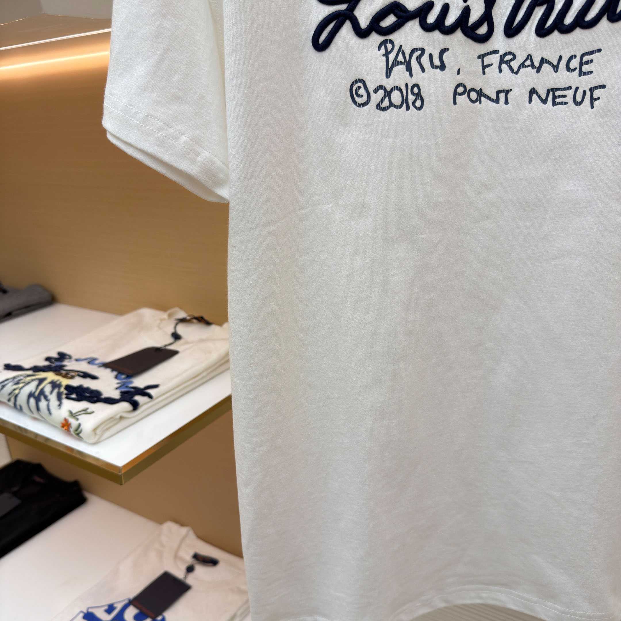  Louis Vuitton Embroidery T-Shirt - DopestKickz