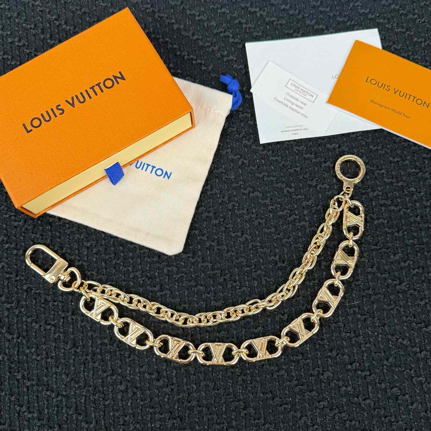 Louis Vuitton LV Flower Links Chain Belt   M03687 - DopestKickz