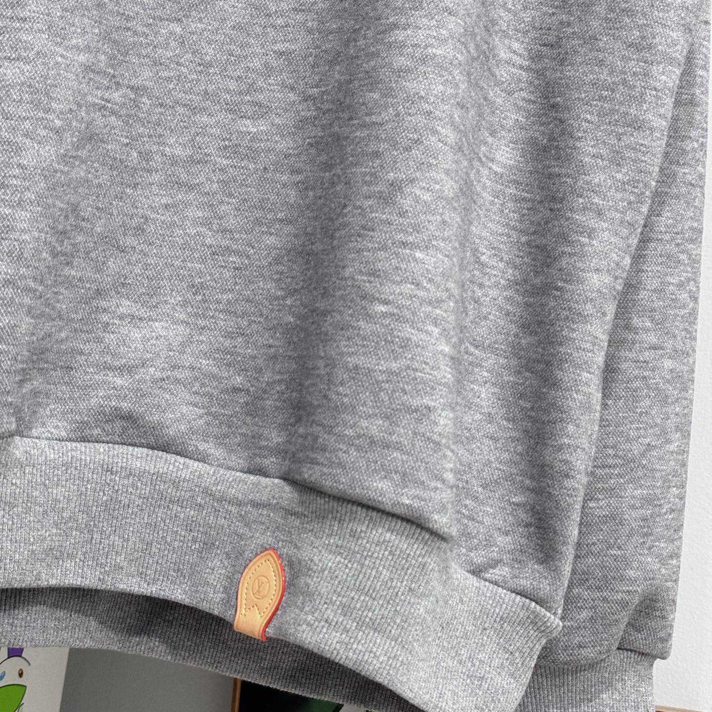 Louis Vuitton Signature Double Face Cashmere Hoodie   1AJSNW - DopestKickz