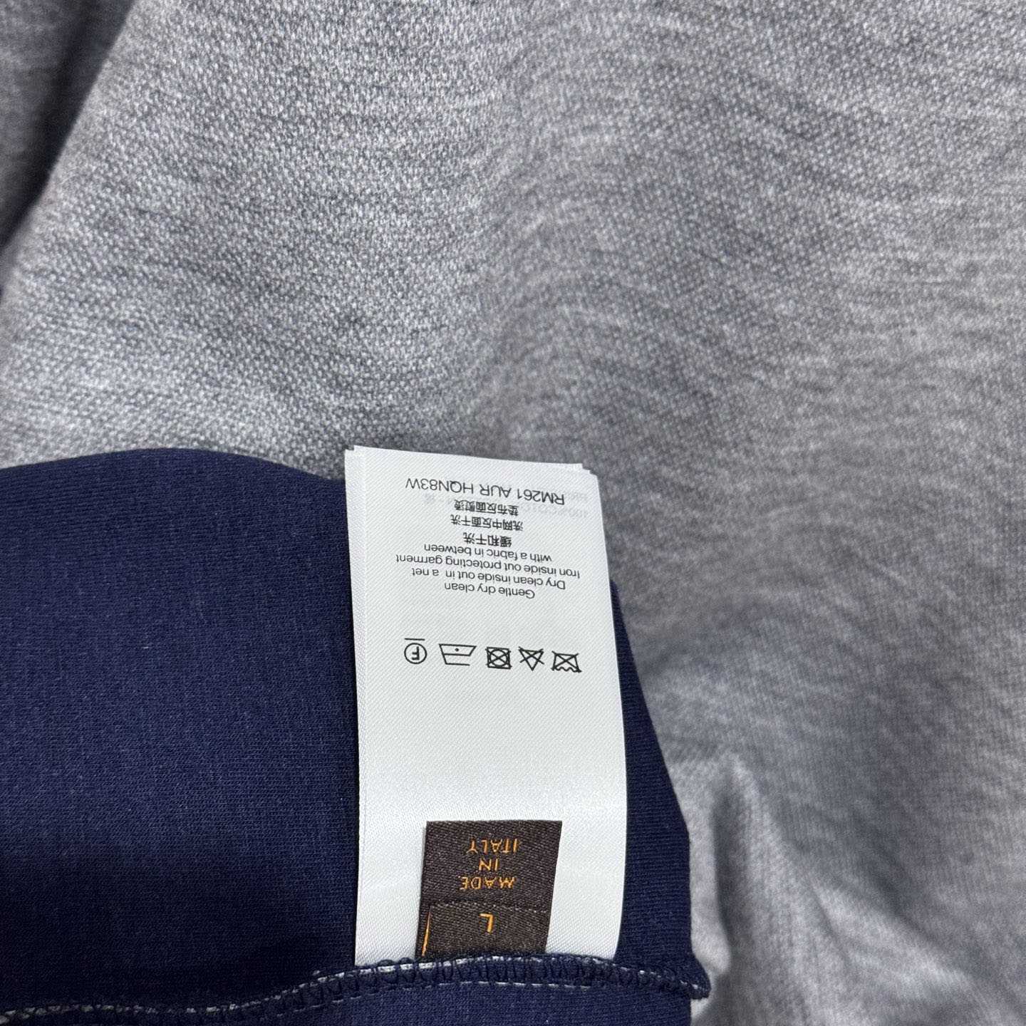 Louis Vuitton Signature Double Face Cashmere Hoodie   1AJSNW - DopestKickz