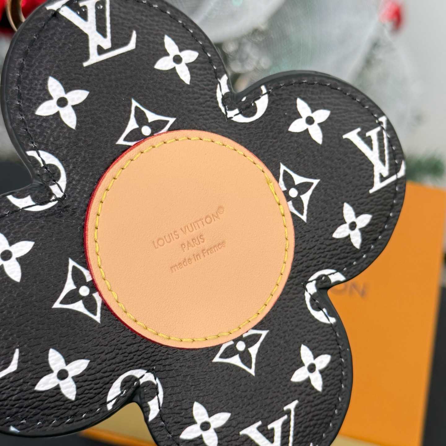 Louis Vuitton Vivienne Bag Charm   M03819 - DopestKickz