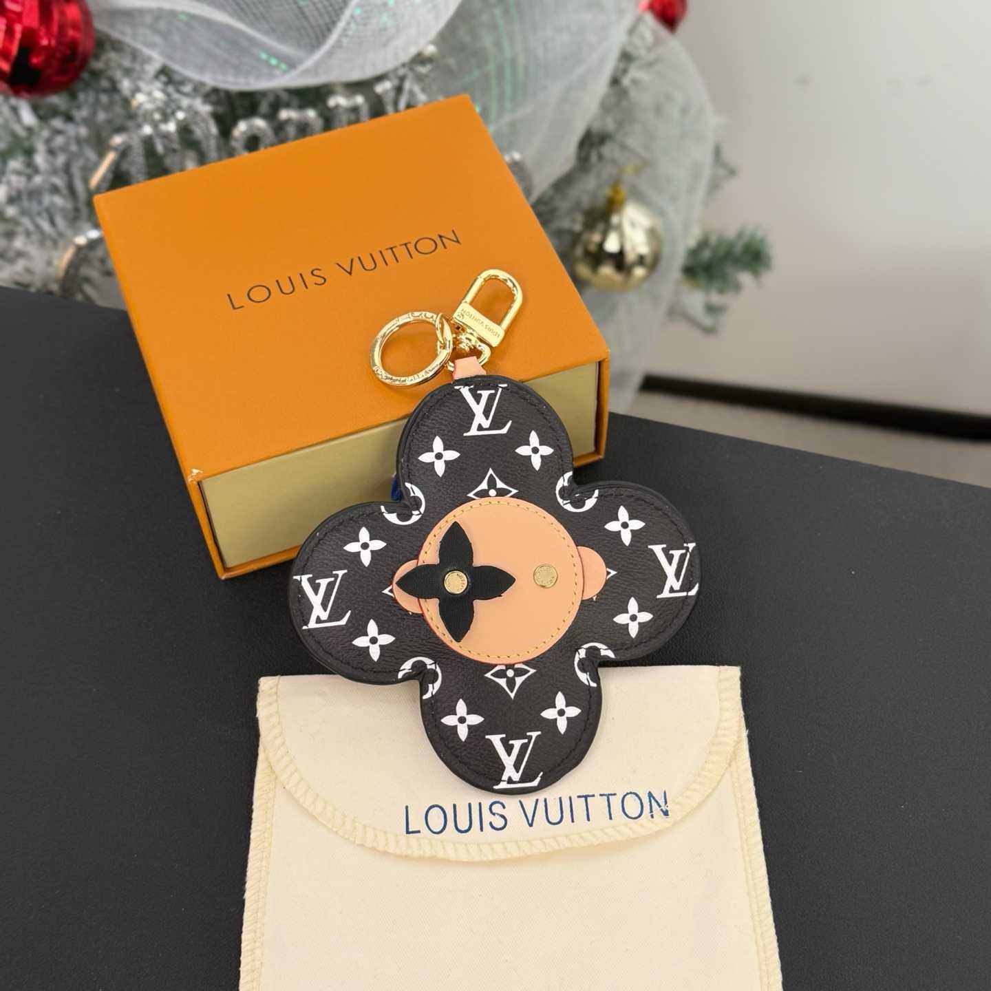 Louis Vuitton Vivienne Bag Charm   M03819 - DopestKickz