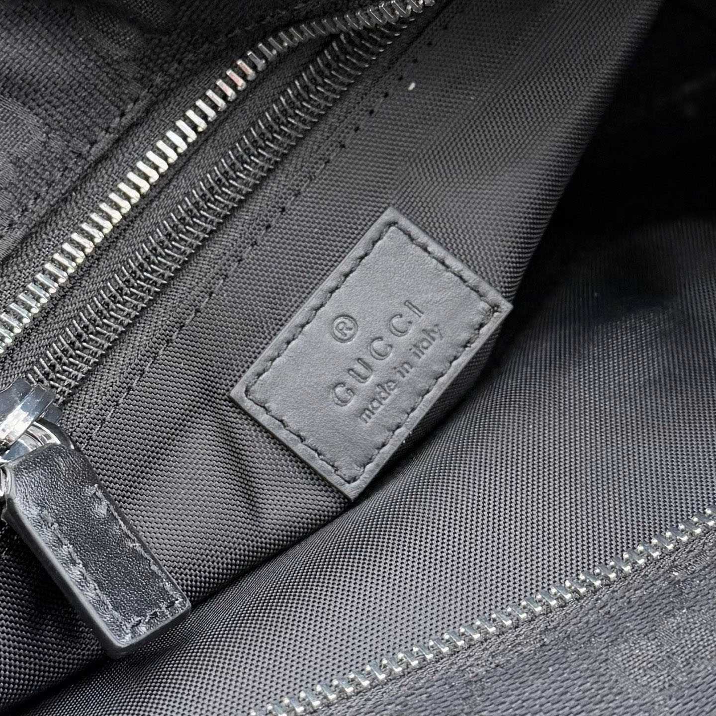 Gucci GG Canvas Small Tote Bag 854743 - DopestKickz