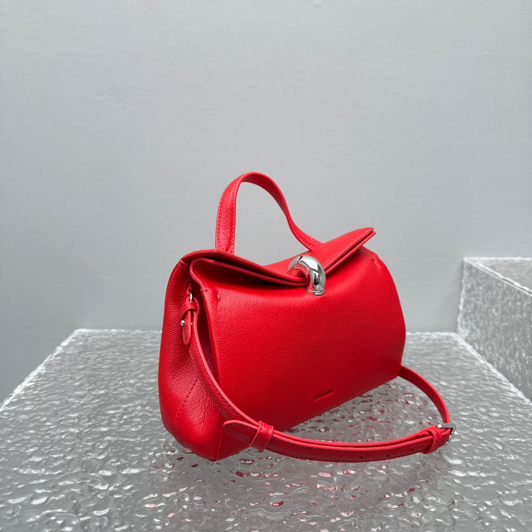 Jacquemus Small Valerie Bag - DopestKickz