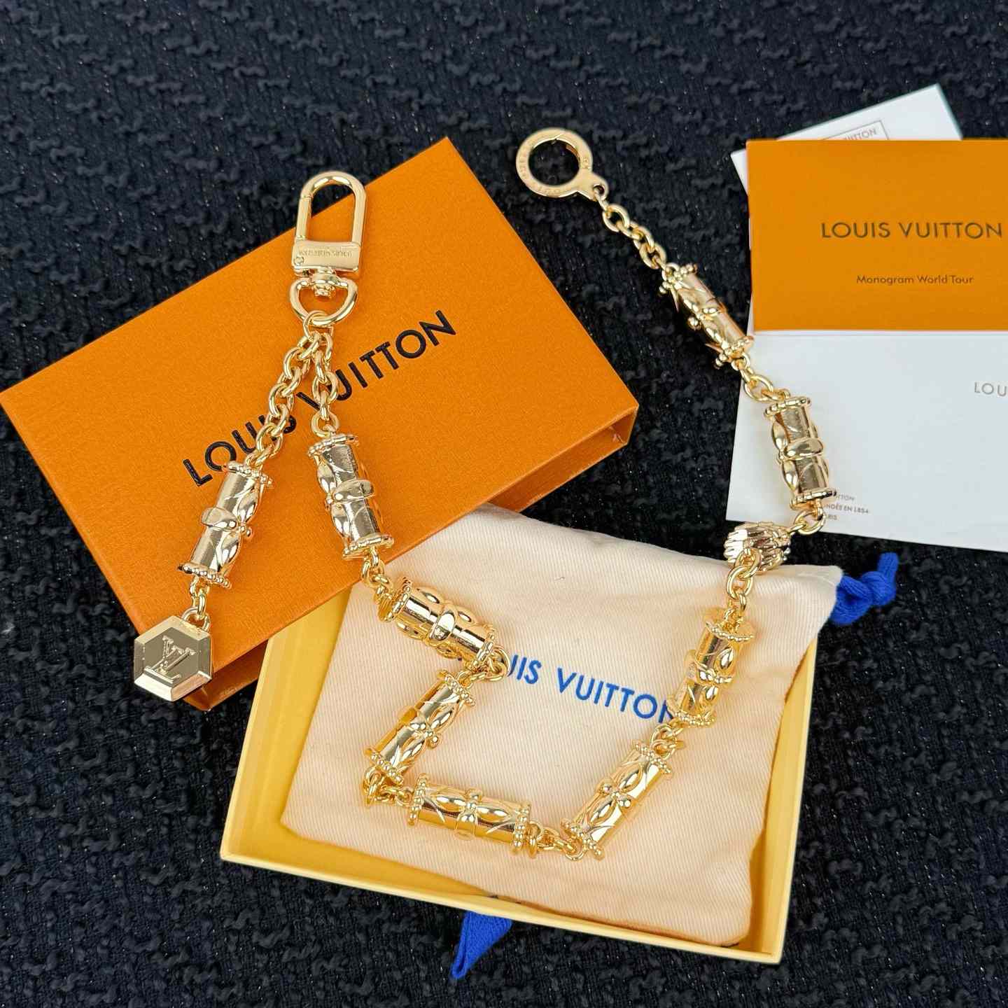 Louis Vuitton LV Flower Links Chain Belt   M03687 - DopestKickz