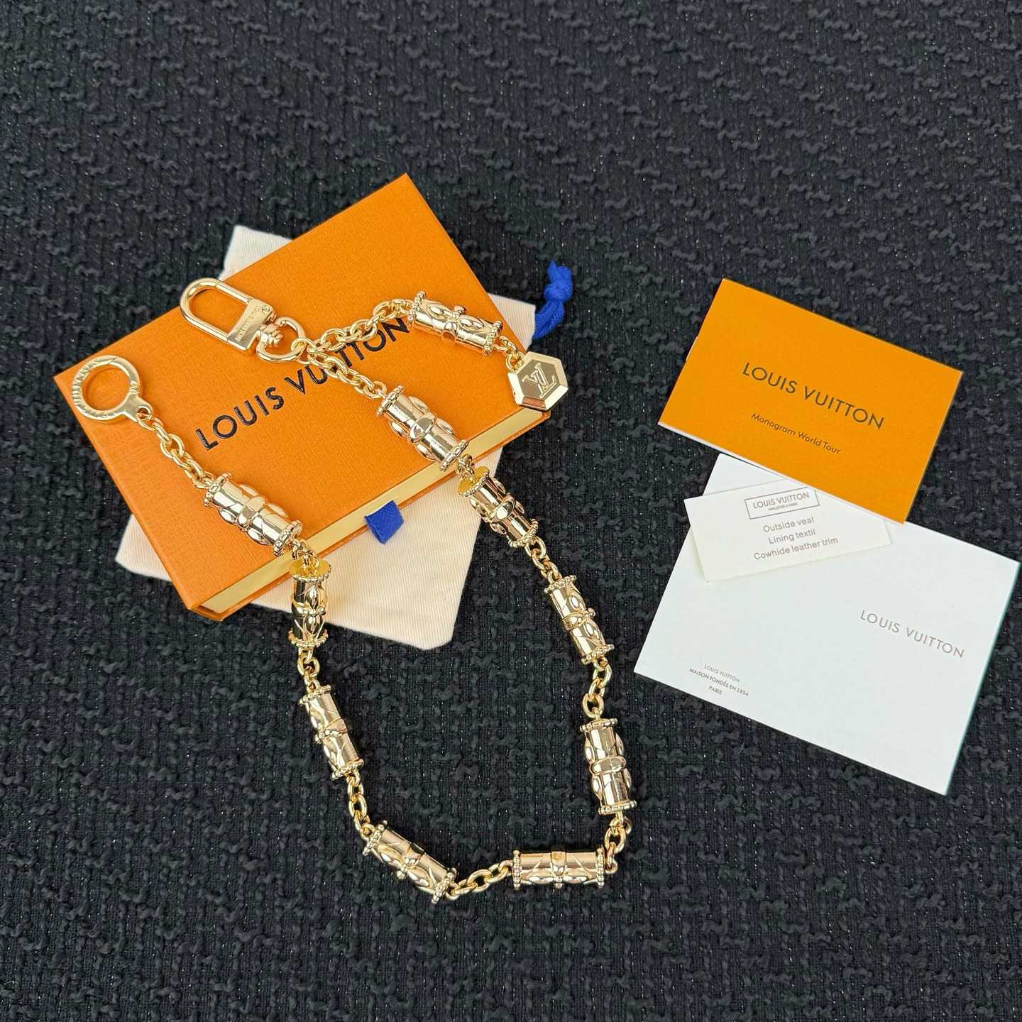 Louis Vuitton LV Flower Links Chain Belt   M03687 - DopestKickz