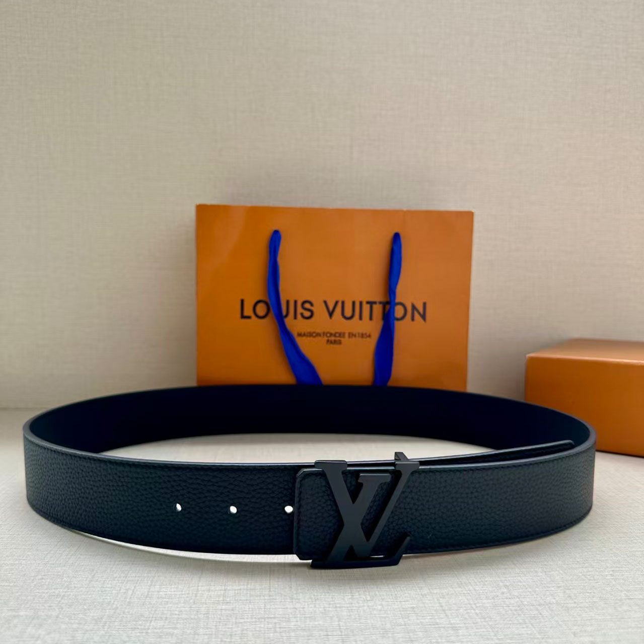 Louis Vuitton Initiales 40mm Reversible Belt - DopestKickz