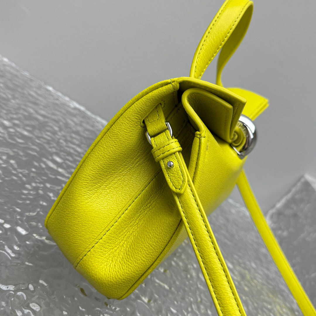 Jacquemus Small Valerie Bag - DopestKickz