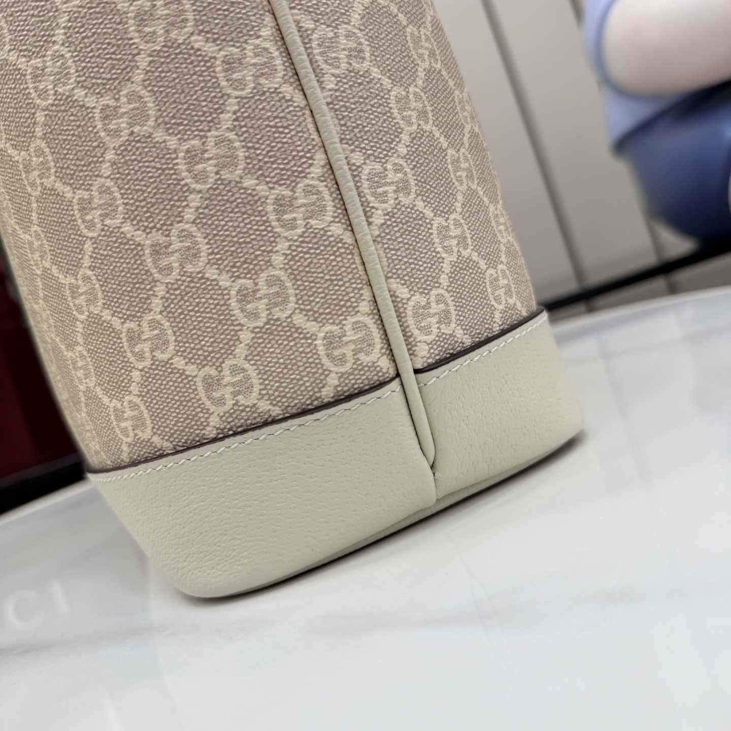 Gucci Ophidia Medium Tote Bag - DopestKickz