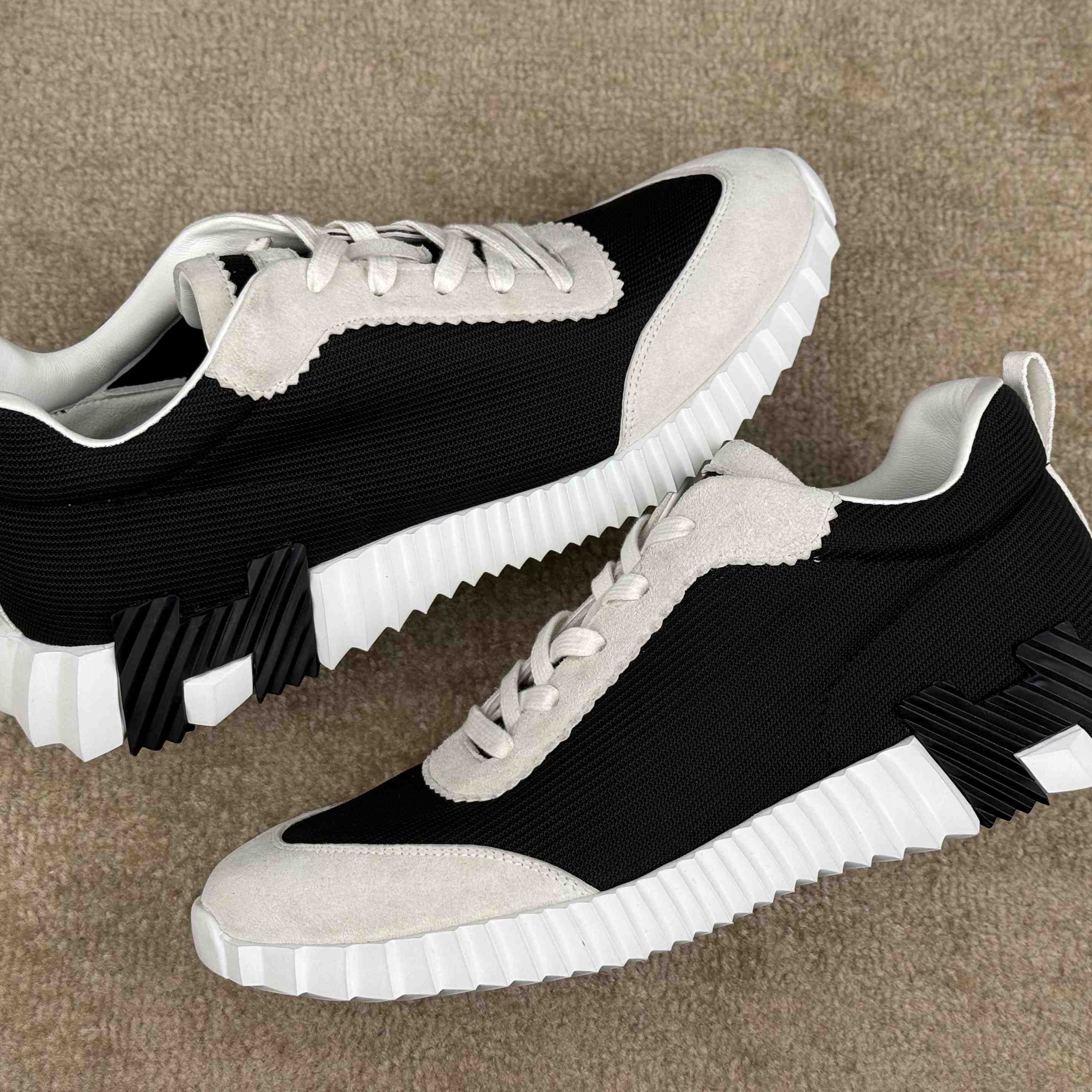 Hermes Bouncing Sneaker - DopestKickz