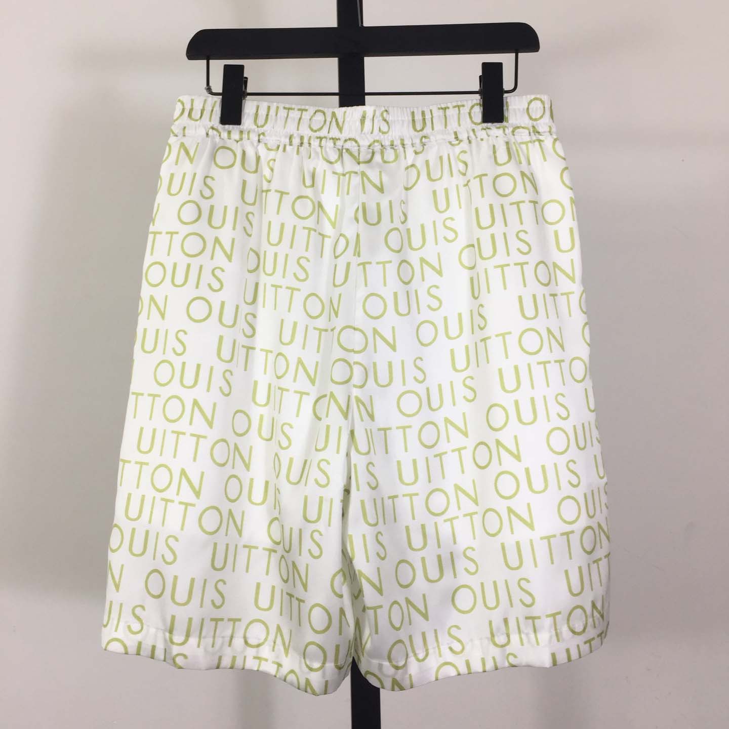 Louis Vuitton Printed Silk Shorts   1AJUTO - DopestKickz