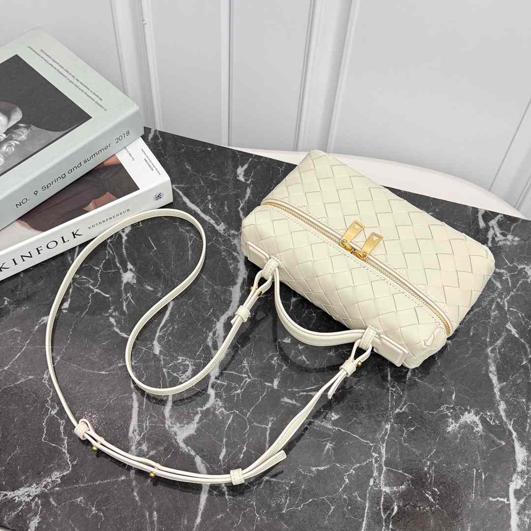 Bottega Veneta Bang Bang - DopestKickz