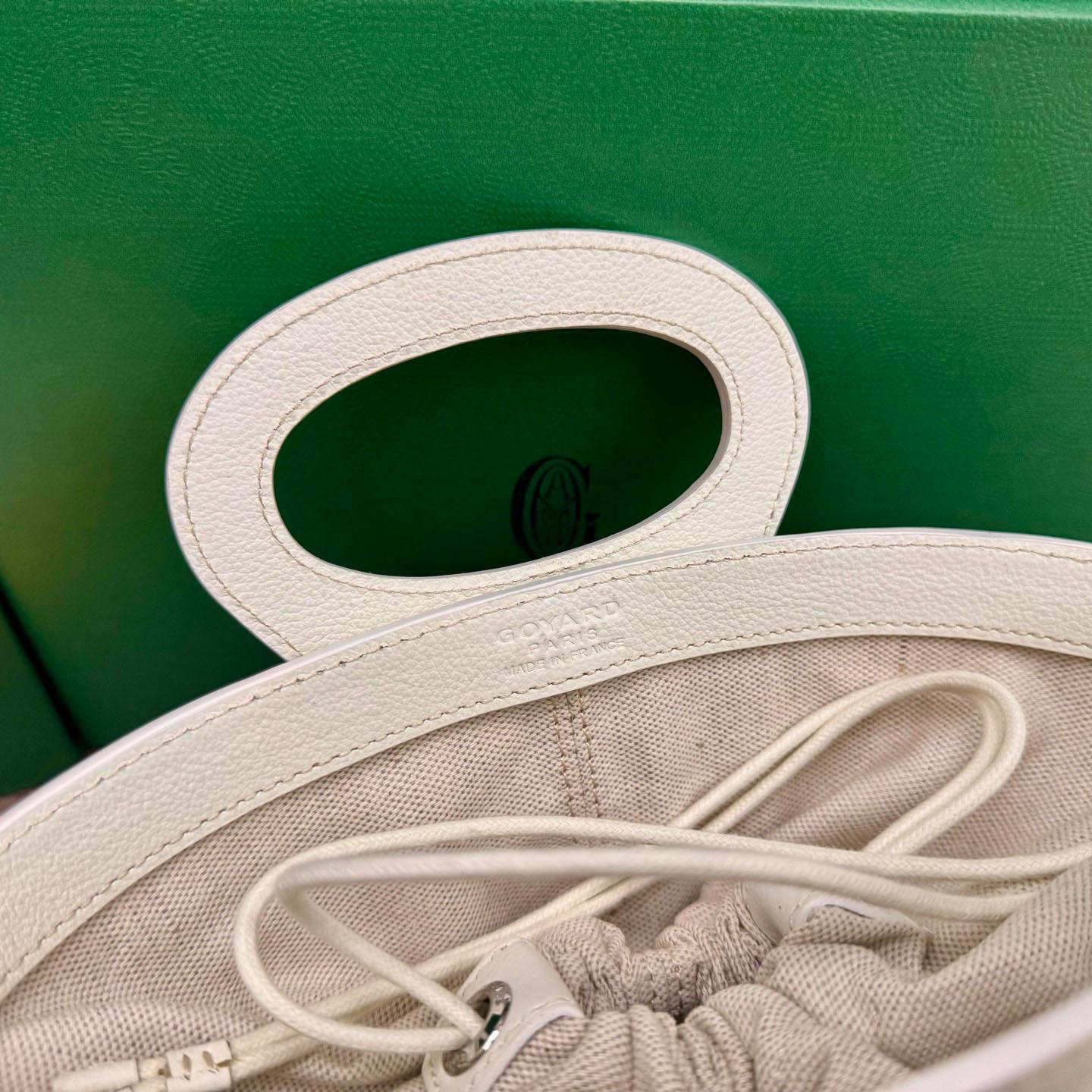 Goyard Beluga Mini Bag - DopestKickz