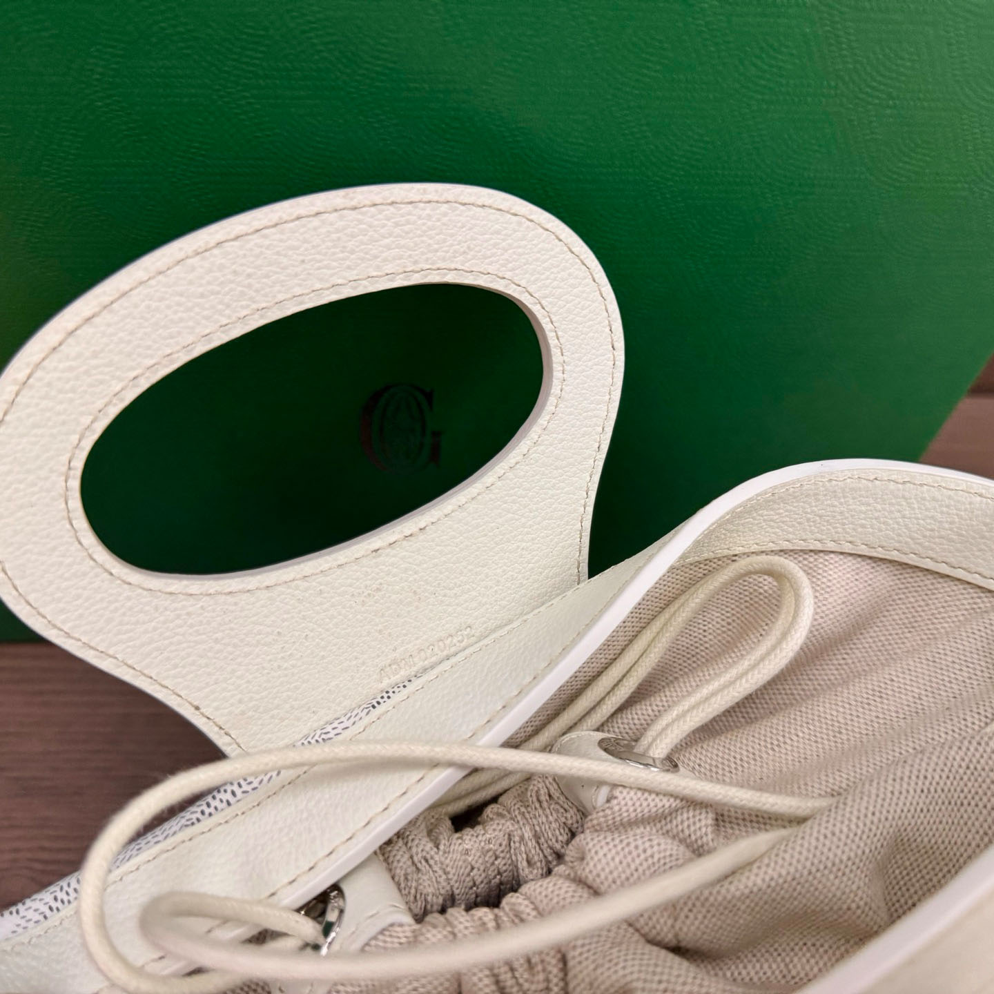 Goyard Beluga Mini Bag - DopestKickz