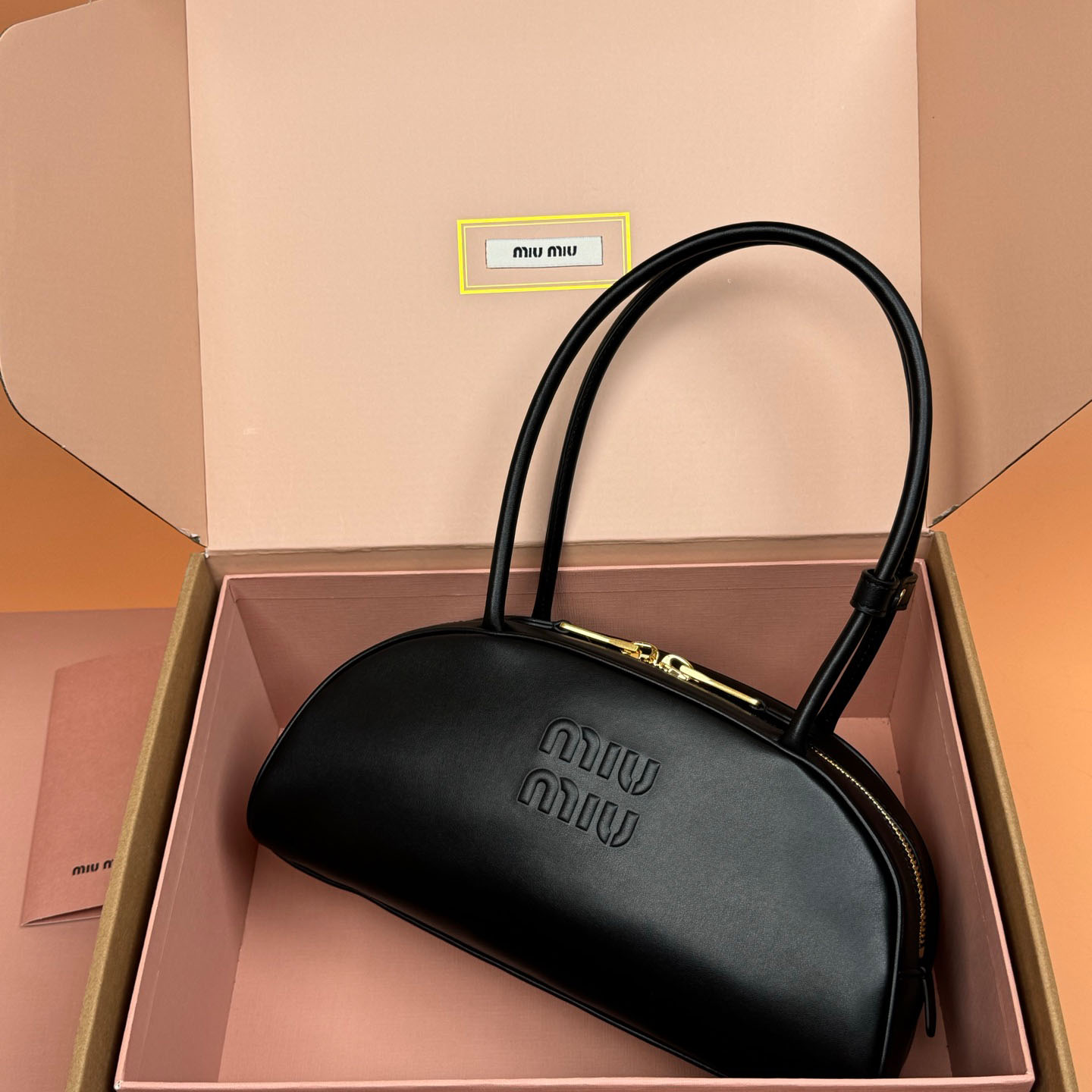 Miu Miu Beau Leather Bag - DopestKickz