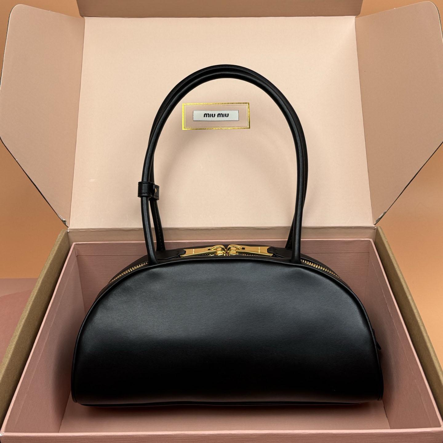 Miu Miu Beau Leather Bag - DopestKickz