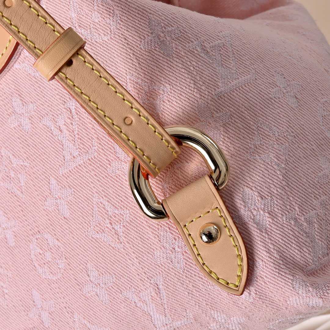 Louis Vuitton Venice M13031 - DopestKickz