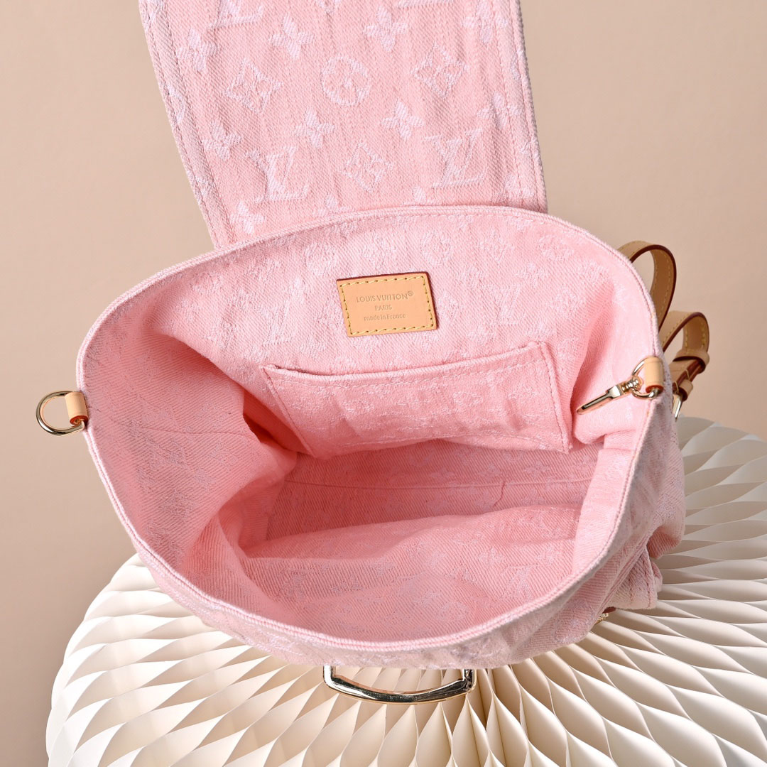 Louis Vuitton Venice M13031 - DopestKickz