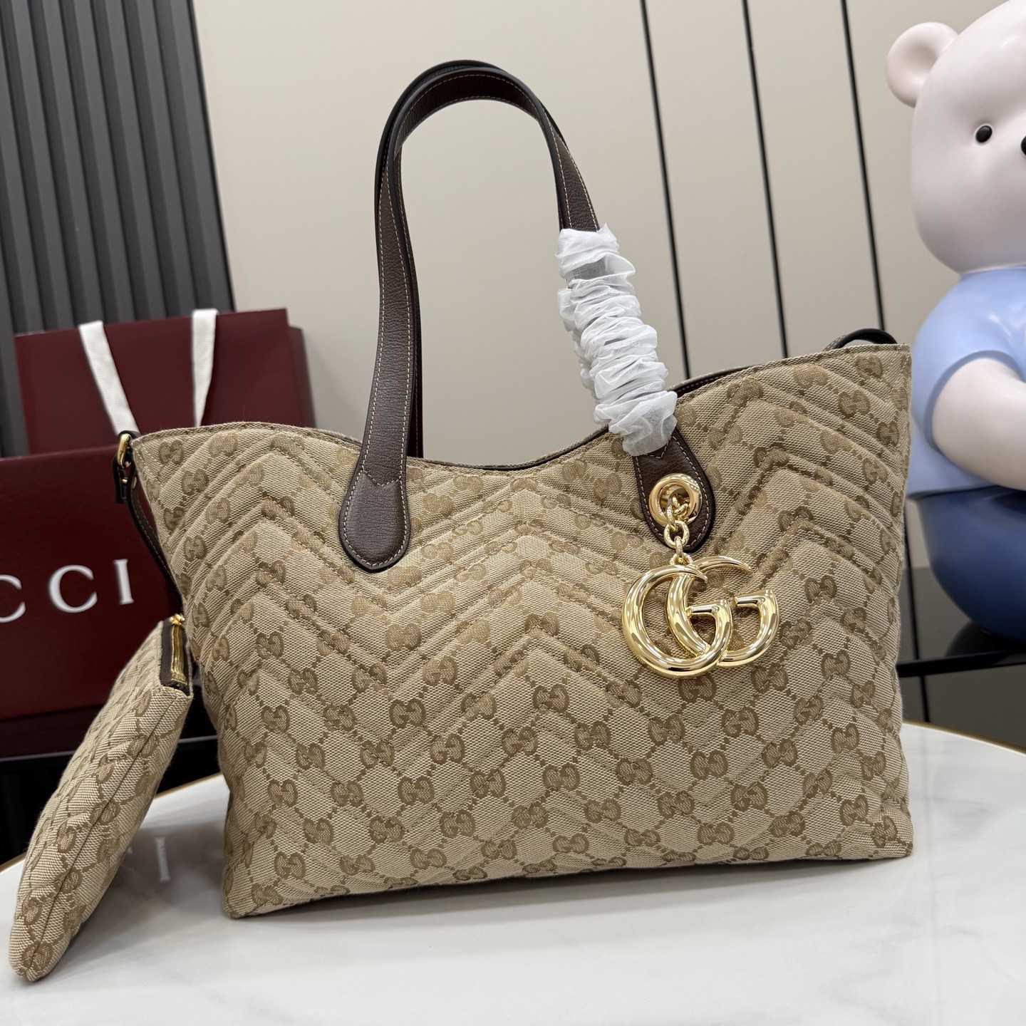 Gucci GG Marmont Medium Tote Bag - DopestKickz