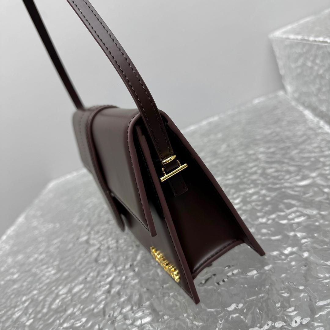 Jacquemus The Long Bambino - DopestKickz