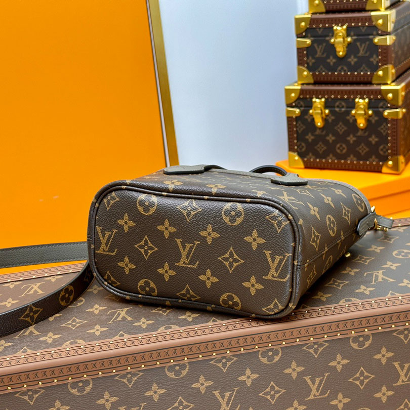 Louis Vuitton Neverfull Bandoulière Inside Out BB M12109 - DopestKickz