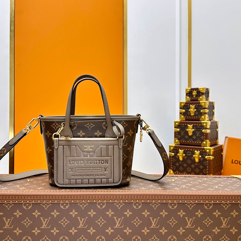 Louis Vuitton Neverfull Bandoulière Inside Out BB M12109 - DopestKickz